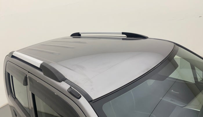 2013 Maruti Wagon R 1.0 LXI CNG, CNG, Manual, 1,04,404 km, Roof