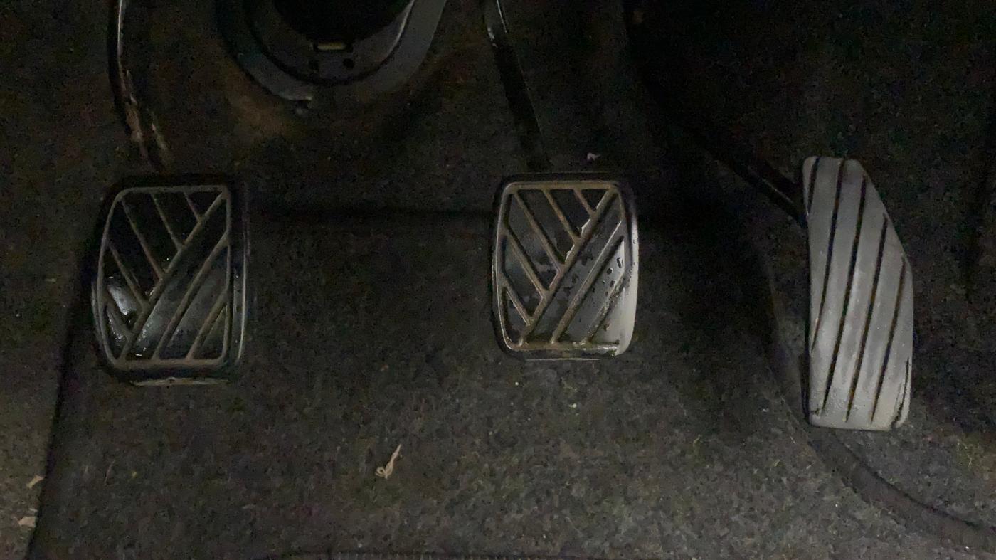 2013 Maruti Wagon R 1.0 LXI CNG, CNG, Manual, 1,04,404 km, Pedals