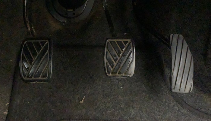 2013 Maruti Wagon R 1.0 LXI CNG, CNG, Manual, 1,04,404 km, Pedals