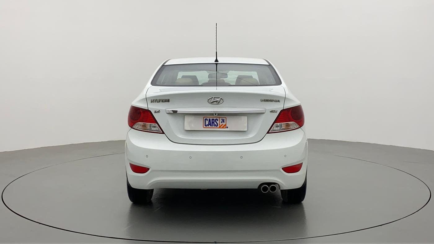 2013 Hyundai Verna FLUIDIC 1.6 SX VTVT OPT, Petrol, Manual, 48,596 km, Back/Rear