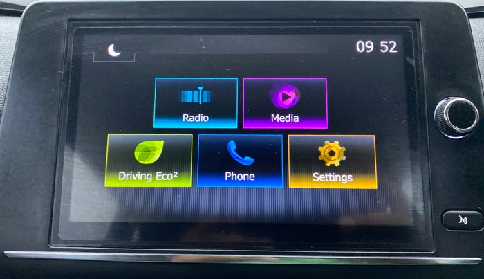 2020 Renault TRIBER RXT AMT, Petrol, Automatic, 21,687 km, Infotainment System