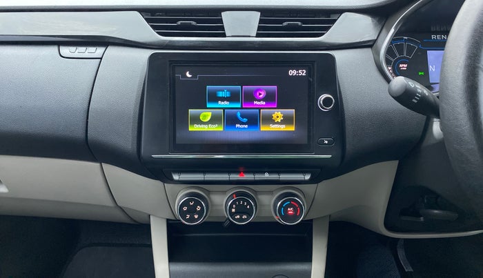 2020 Renault TRIBER RXT AMT, Petrol, Automatic, 21,687 km, Air Conditioner