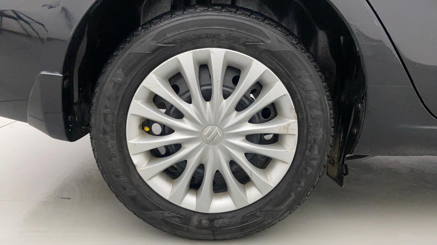2015 Maruti Ciaz VXI, Petrol, Manual, 44,283 km, Right Rear Wheel