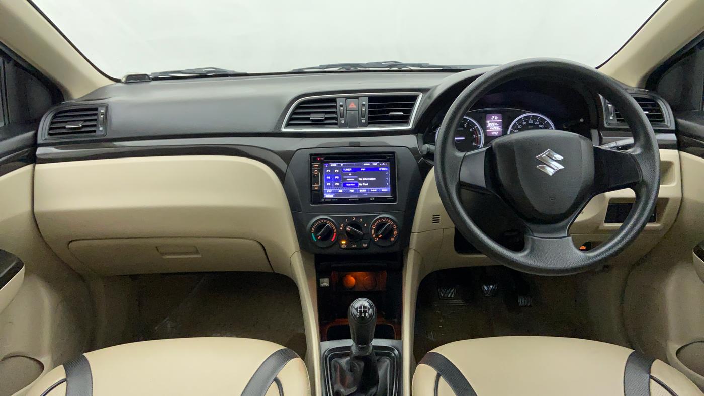 2015 Maruti Ciaz VXI, Petrol, Manual, 44,283 km, Dashboard