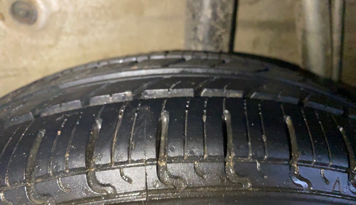 2018 Maruti Celerio ZXI, Petrol, Manual, 40,035 km, Left Rear Tyre Tread
