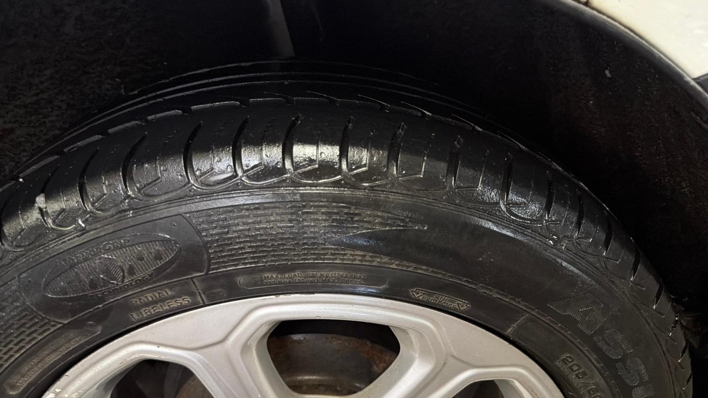 2019 Ford Ecosport TITANIUM + 1.5L PETROL, Petrol, Manual, 36,055 km, Left Rear Tyre Tread