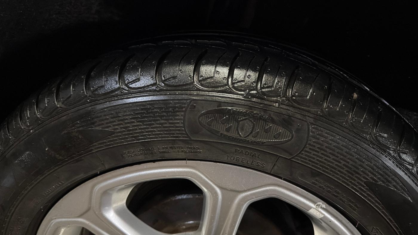 2019 Ford Ecosport TITANIUM + 1.5L PETROL, Petrol, Manual, 36,055 km, Right Rear Tyre Tread