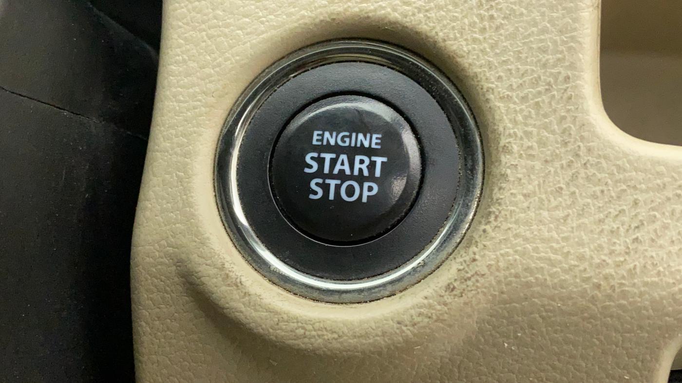 2018 Maruti Ciaz ALPHA  AT 1.5 SHVS PETROL, Petrol, Automatic, 1,04,059 km, Keyless Start/ Stop Button