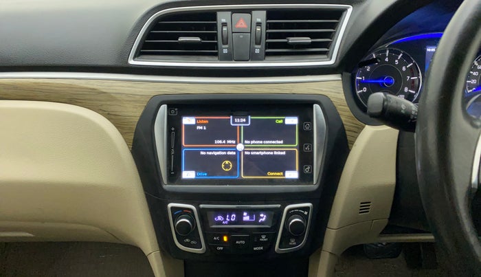 2018 Maruti Ciaz ALPHA  AT 1.5 SHVS PETROL, Petrol, Automatic, 1,04,059 km, Air Conditioner