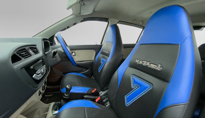 2017 Maruti Alto K10 VXI P, Petrol, Manual, 33,146 km, Right Side Front Door Cabin