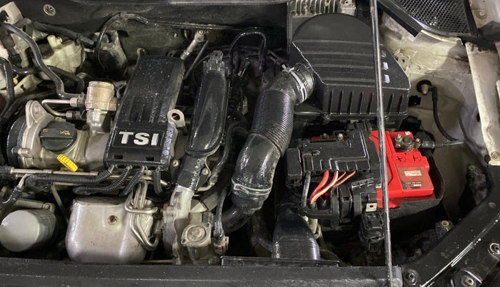 2016 Volkswagen Vento HIGHLINE PETROL AT, Petrol, Automatic, 1,14,318 km, Engine View - Left