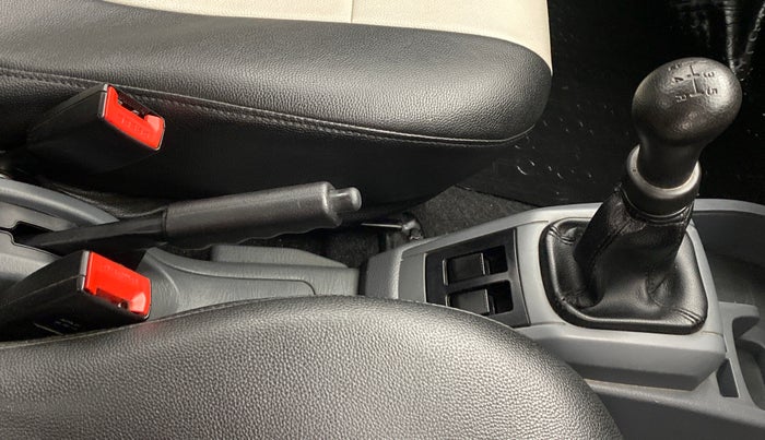 2015 Maruti Alto 800 LXI, Petrol, Manual, 36,352 km, Gear Lever