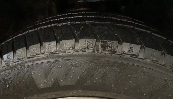 2022 Mahindra SCORPIO-N Z8 L PETROL AT 7 STR, Petrol, Automatic, 25,934 km, Right Front Tyre Tread