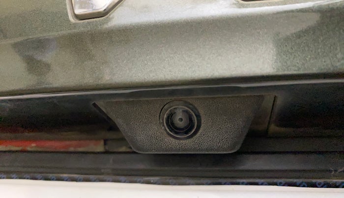 2022 Mahindra SCORPIO-N Z8 L PETROL AT 7 STR, Petrol, Automatic, 25,934 km, Parking Camera