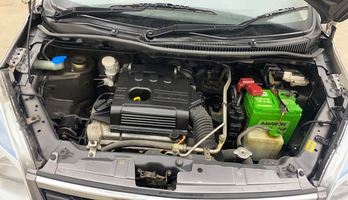 2017 Maruti Wagon R 1.0 VXI AMT, Petrol, Automatic, 78,443 km, Engine View