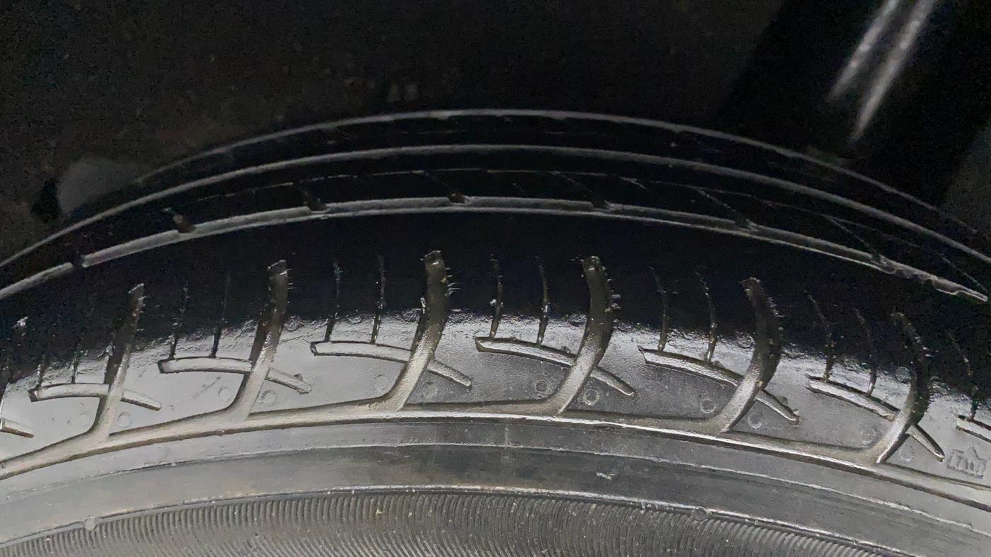 2019 Maruti Baleno DELTA PETROL 1.2, Petrol, Manual, 58,679 km, Left Rear Tyre Tread