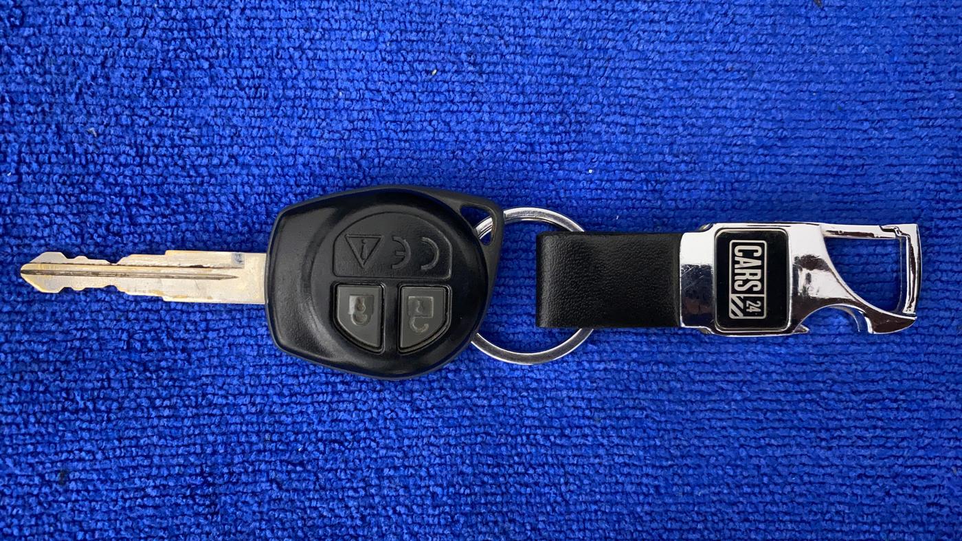 2019 Maruti Baleno DELTA PETROL 1.2, Petrol, Manual, 58,679 km, Key Close Up