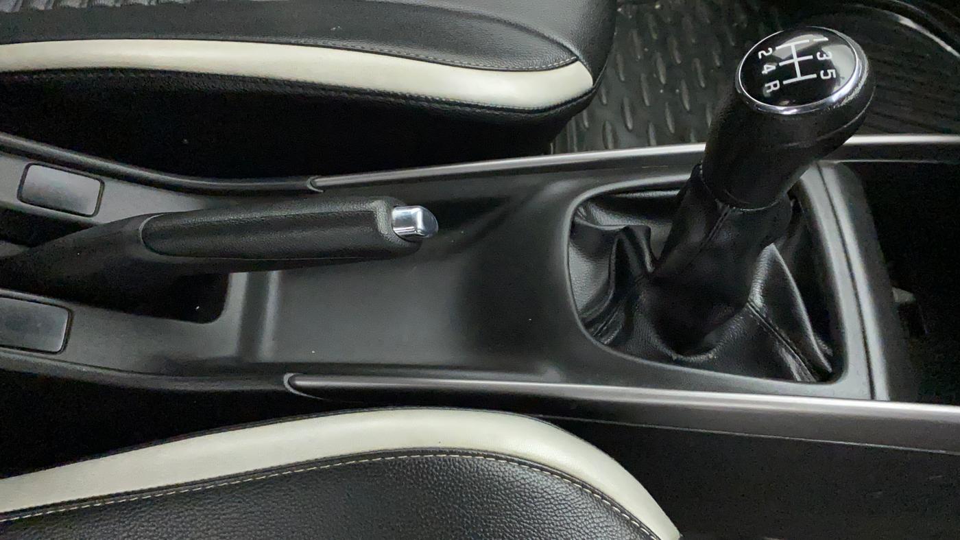 2019 Maruti Baleno DELTA PETROL 1.2, Petrol, Manual, 58,679 km, Gear Lever