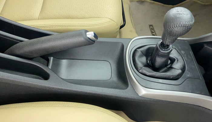 2018 Honda City VX MT PETROL, Petrol, Manual, 14,551 km, Gear Lever
