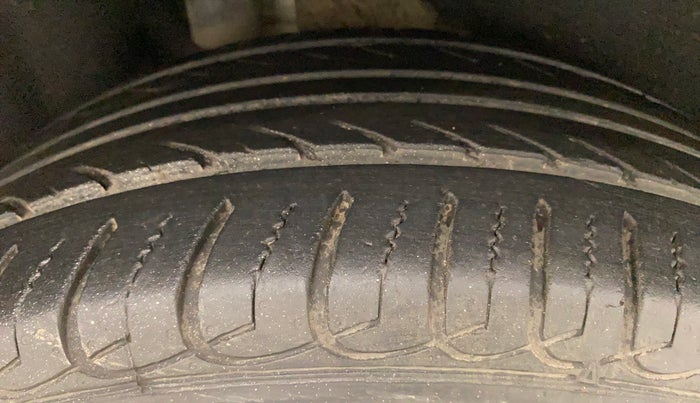 2019 Ford Ecosport TITANIUM + 1.5L PETROL AT, Petrol, Automatic, 25,233 km, Right Rear Tyre Tread