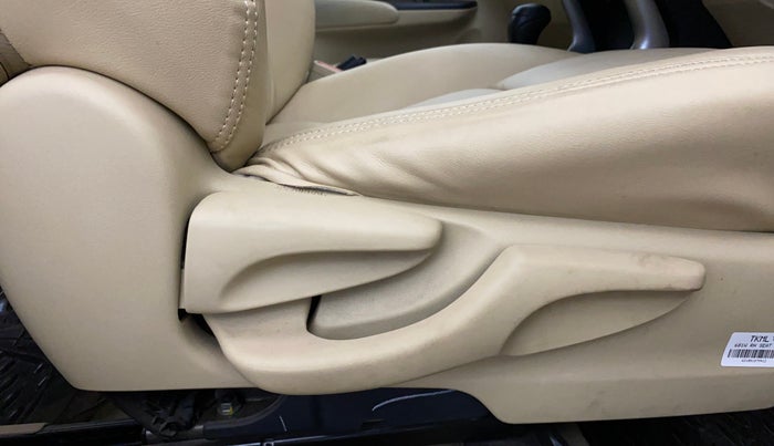 2018 Toyota YARIS J CVT, Petrol, Automatic, 53,801 km, Driver Side Adjustment Panel