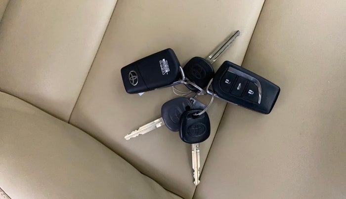 2018 Toyota YARIS J CVT, Petrol, Automatic, 53,801 km, Key Close Up