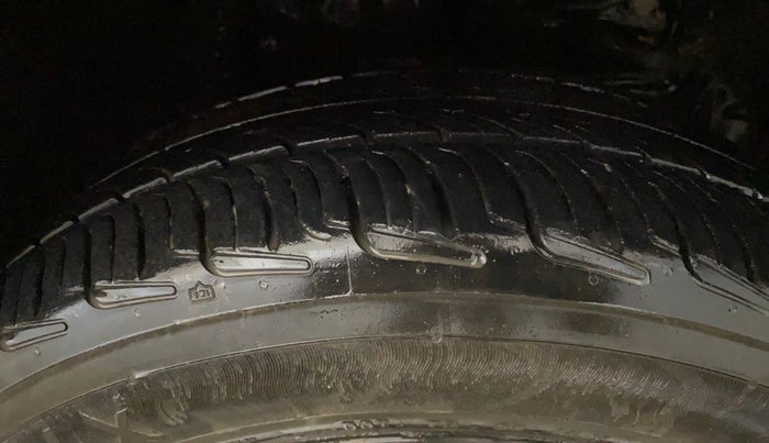 2018 Toyota YARIS J CVT, Petrol, Automatic, 53,801 km, Right Front Tyre Tread