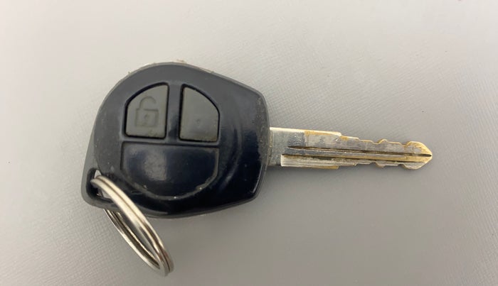 2014 Maruti Wagon R 1.0 VXI, Petrol, Manual, 75,905 km, Key Close Up