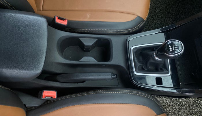 2021 Hyundai ALCAZAR PRESTIGE 2.0 MT 7STR, Petrol, Manual, 29,136 km, Gear Lever