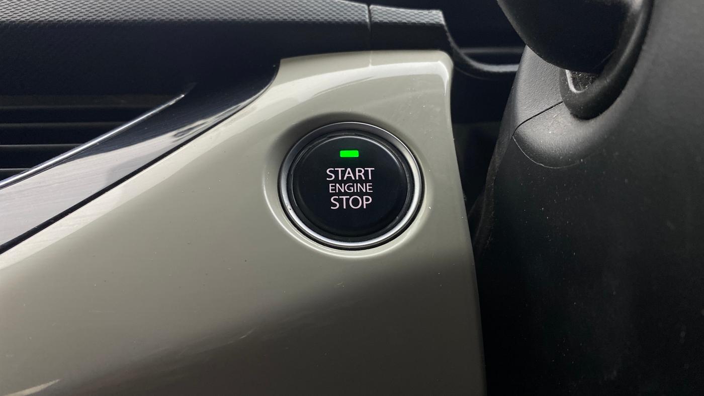 2023 Tata NEXON XZ PLUS PETROL, Petrol, Manual, 45,770 km, Keyless Start/ Stop Button