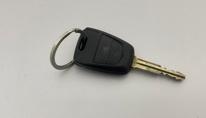 2016 Hyundai Grand i10 MAGNA 1.1 CRDI, Diesel, Manual, 92,624 km, Key Close Up