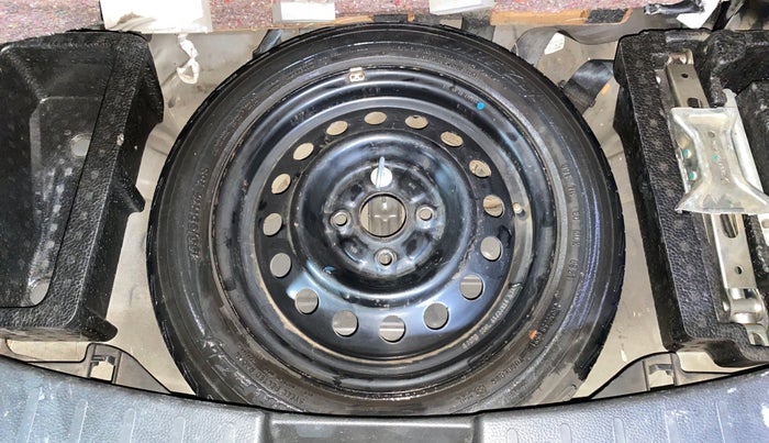 2017 Maruti Wagon R 1.0 VXI, Petrol, Manual, 62,961 km, Spare Tyre