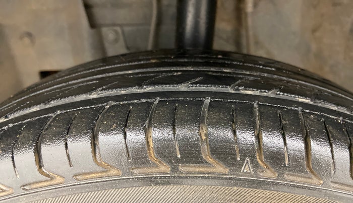 2018 Datsun Go Plus T, Petrol, Manual, 83,374 km, Left Front Tyre Tread