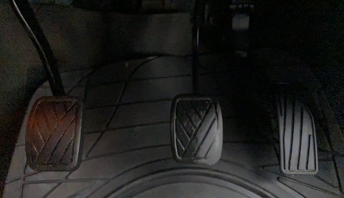 2019 Maruti Baleno ZETA DDIS 190, Diesel, Manual, 80,243 km, Pedals