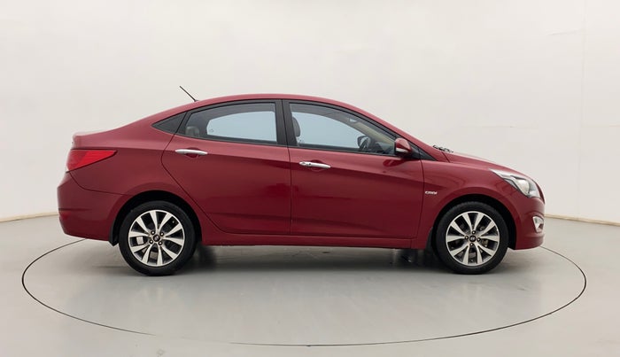 2015 Hyundai Verna FLUIDIC 1.6 CRDI SX, Diesel, Manual, 1,00,003 km, Right Side View