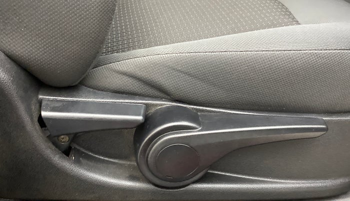 2017 Tata TIGOR XZ 1.2 REVOTRON OPT, Petrol, Manual, 43,119 km, Driver Side Adjustment Panel