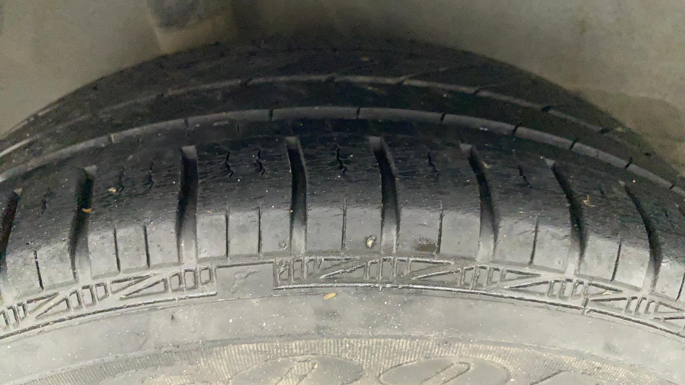 2011 Nissan Micra XV PETROL, Petrol, Manual, 49,566 km, Right Rear Tyre Tread