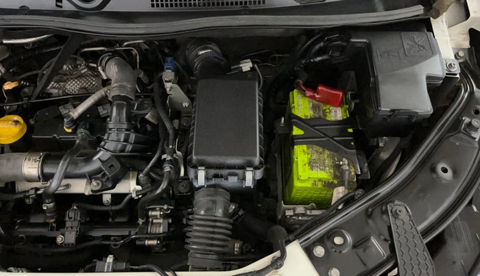 2021 Nissan MAGNITE XV PREMIUM TURBO CVT DUAL TONE, Petrol, Automatic, 62,027 km, Engine View - Left