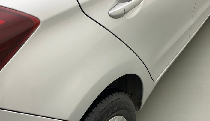 2015 Hyundai Elite i20 MAGNA 1.2, Petrol, Manual, 42,090 km, Right quarter panel - Minor scratches