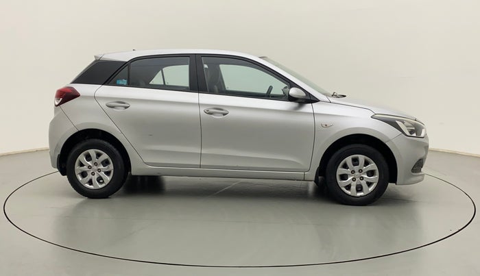 2015 Hyundai Elite i20 MAGNA 1.2, Petrol, Manual, 42,090 km, Right Side View