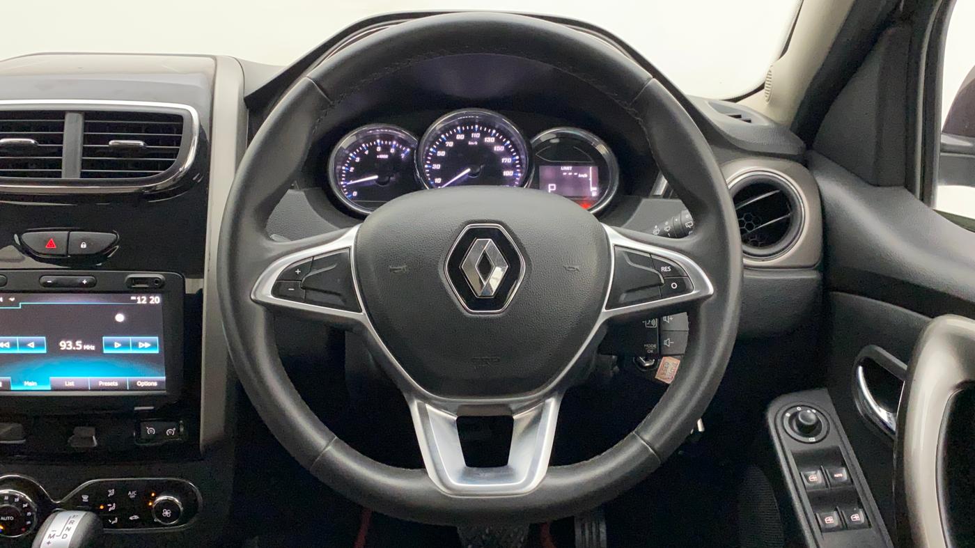 2020 Renault Duster RXZ 1.3 TURBO PETROL CVT, Petrol, Automatic, 46,385 km, Steering Wheel Close Up