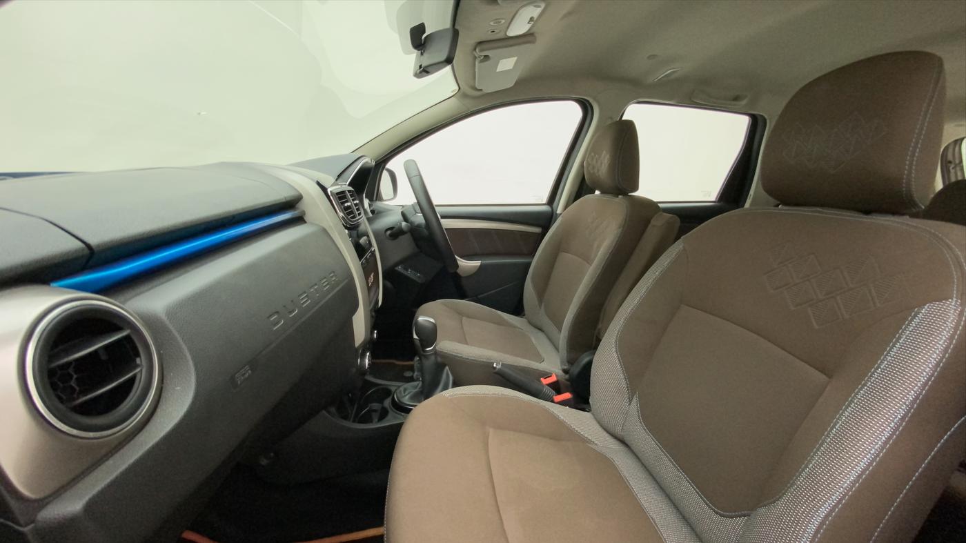 2020 Renault Duster RXZ 1.3 TURBO PETROL CVT, Petrol, Automatic, 46,385 km, Right Side Front Door Cabin