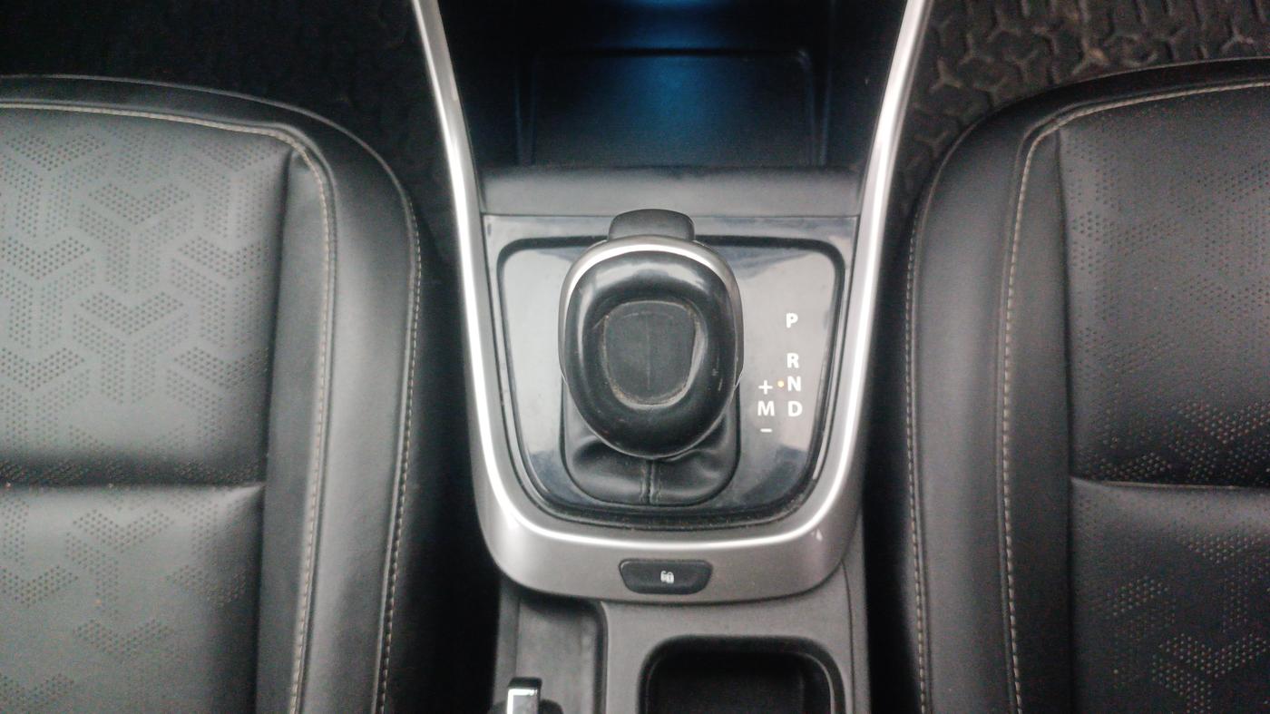 2022 Tata ALTROZ XZA PLUS, Petrol, Automatic, 20,377 km, Gear Lever