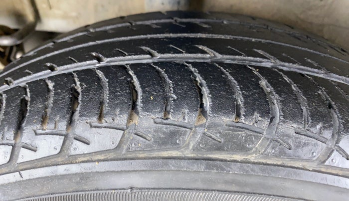 2017 Maruti Celerio ZXI AMT, Petrol, Automatic, 56,780 km, Right Rear Tyre Tread