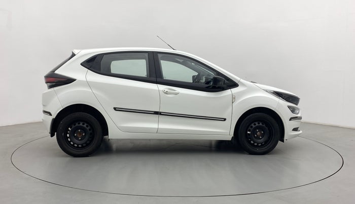 2021 Tata ALTROZ XT 1.2, Petrol, Manual, 15,249 km, Right Side View