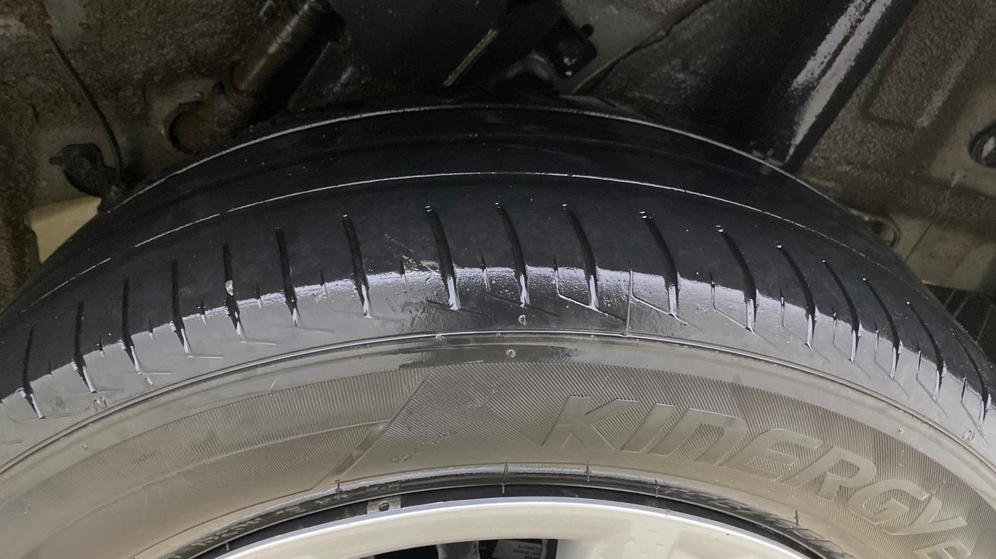 2020 Hyundai VENUE S 1.0 TURBO DCT, Petrol, Automatic, 49,048 km, Left Rear Tyre Tread