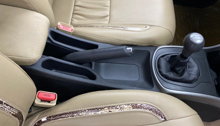 2016 Honda City 1.5L I-VTEC V MT, Petrol, Manual, 97,010 km, Gear Lever