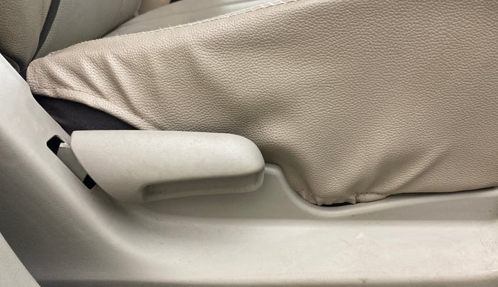 2017 Maruti Celerio ZXI AMT (O), Petrol, Automatic, 1,20,139 km, Driver Side Adjustment Panel