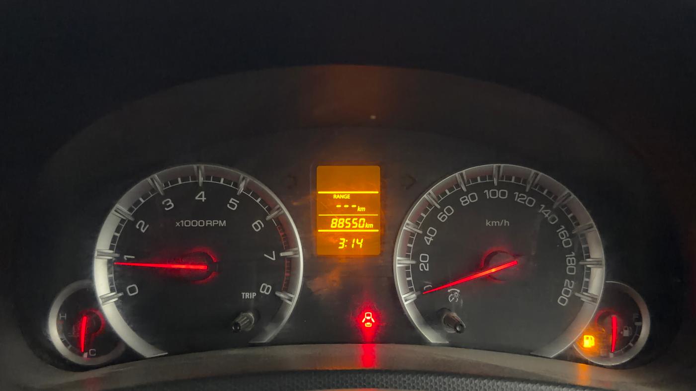 2014 Maruti Swift VXI, Petrol, Manual, 88,541 km, Odometer Image