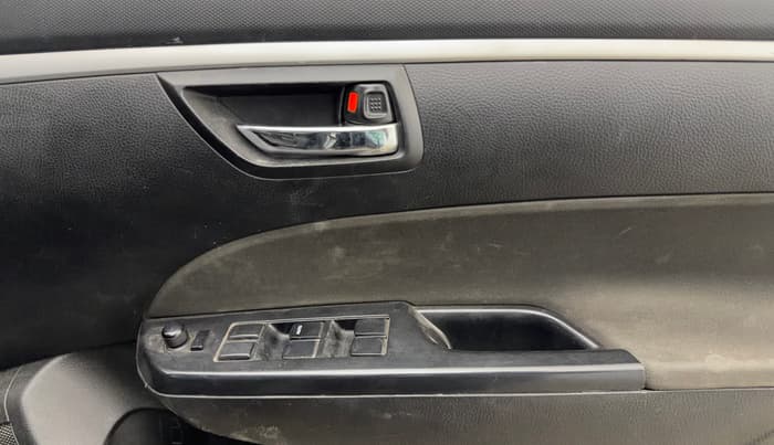 2014 Maruti Swift VXI, Petrol, Manual, 88,541 km, Driver Side Door Panels Control